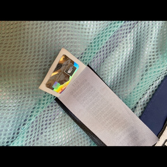 The North Face Resolve Jacket M 10/12 - Picture 4 of 5